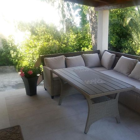 Manda Ljubetic Apartment Сутиван Екстериор снимка