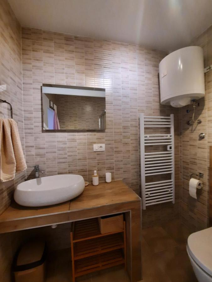 Manda Ljubetic Apartment Сутиван Екстериор снимка